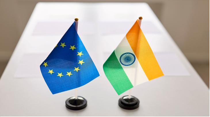 「さらばトランプ、脱米国進む中で日本はどう進むのかを考えずにやってはいけない」